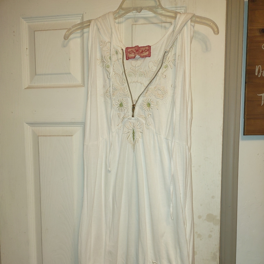 JW Los Angeles  Johnny Was White Embroidered Floral Bird  hooded Pockets Dress S